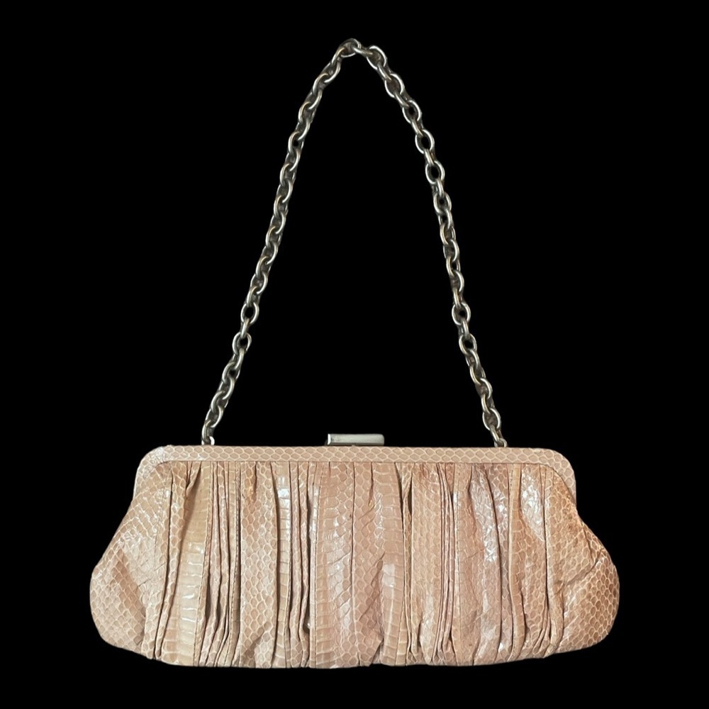Bebe Blush Clutch Bag. - Picture 15 of 16